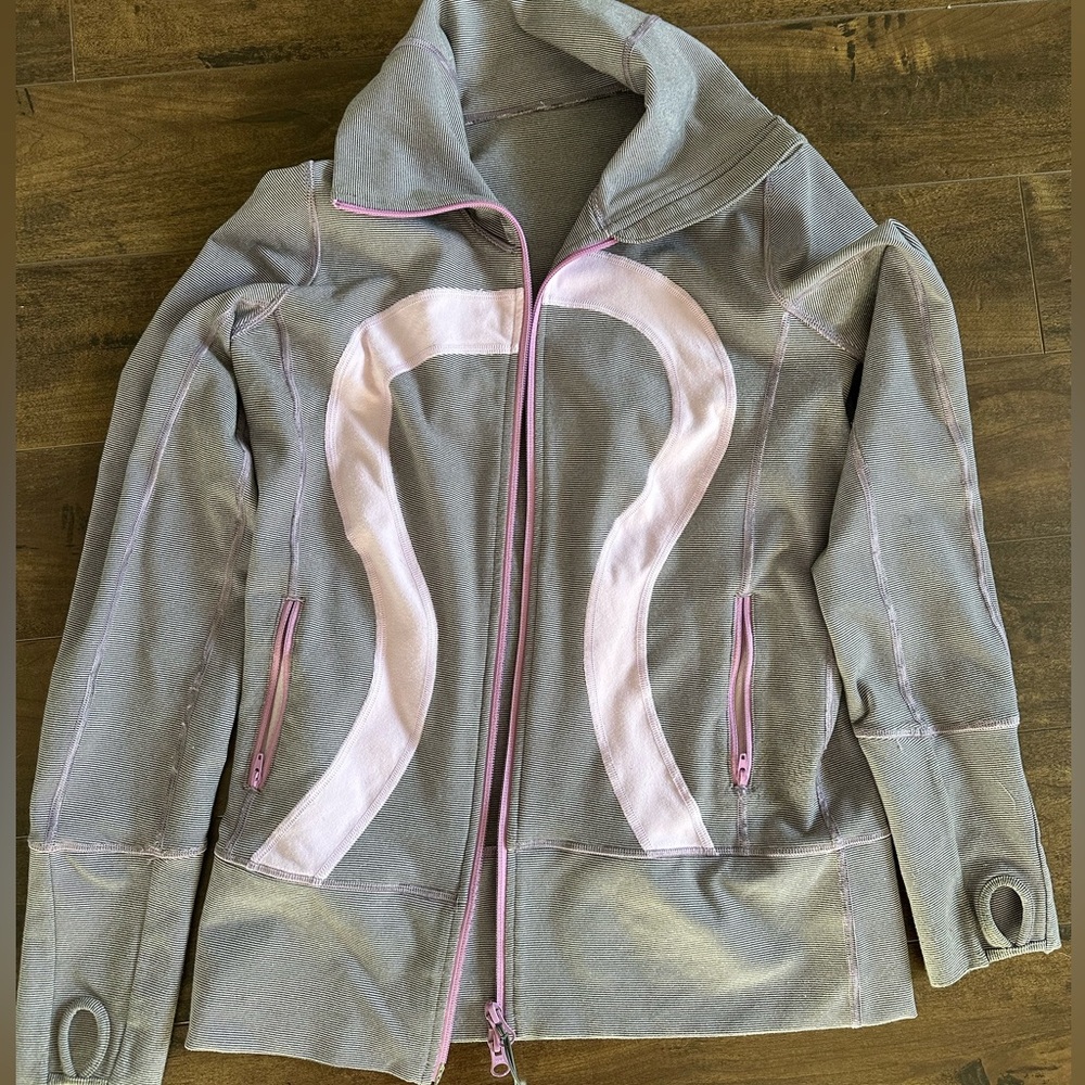 Lululemon women’s define zip jacket